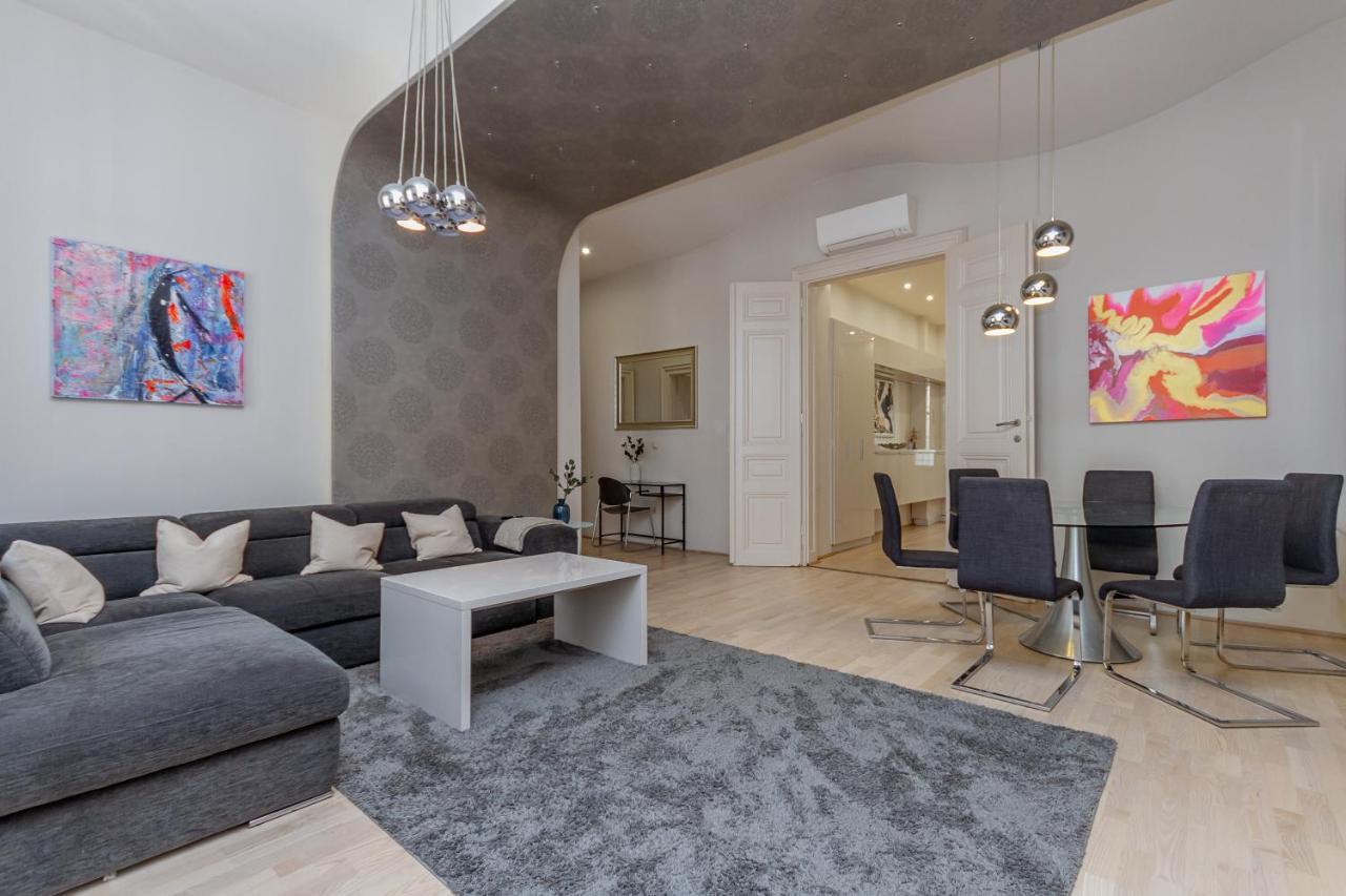 Andrassy Str. Luxury Apartment Budapest Bagian luar foto