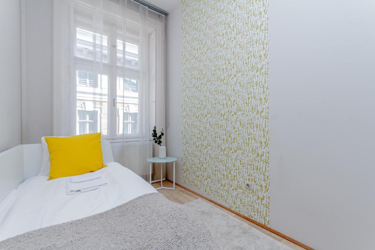 Andrassy Str. Luxury Apartment Budapest Bagian luar foto